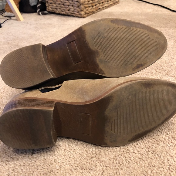 Seychelles “Scoundrel” Buckle bootie - Picture 5 of 6